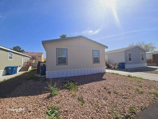 mobile home thumb