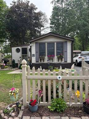 mobile home thumb