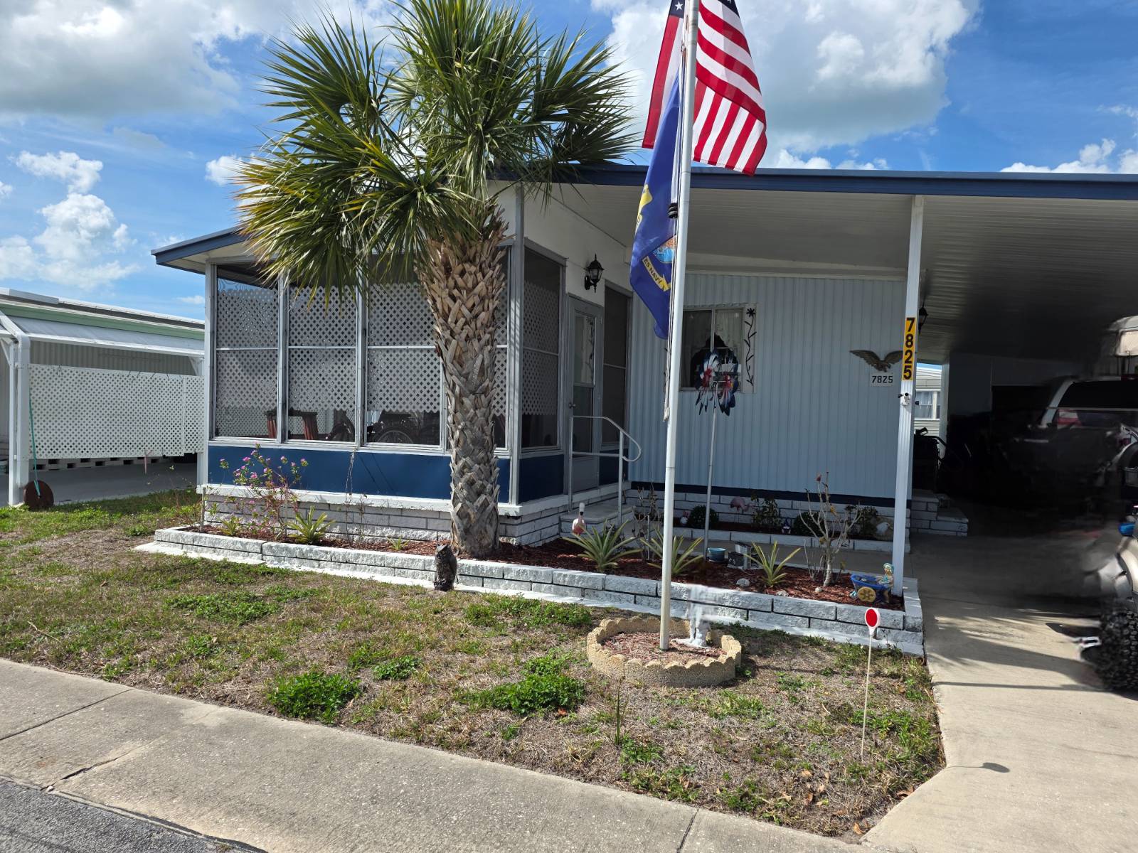 HUDSON, FL