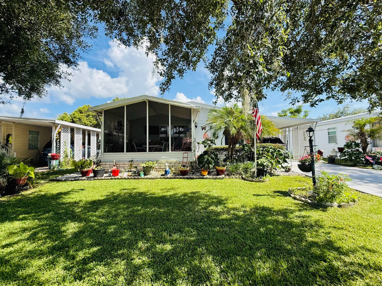 Valrico, FL