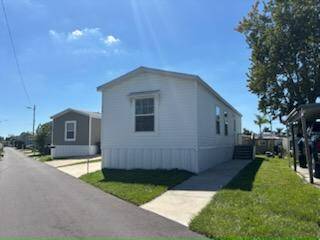 mobile home thumb