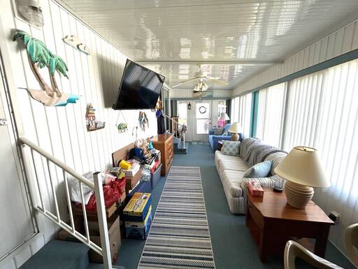 mobile home thumb