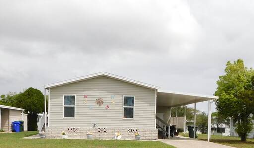 mobile home thumb