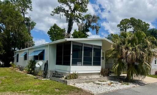 mobile home thumb