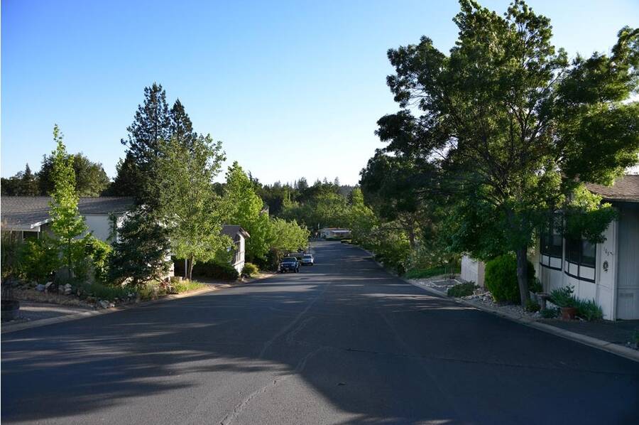 Murphys Diggins Mobile Home Park 216 Tom Bell Road, Murphys, CA 95247