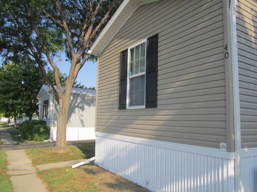 mobile home thumb