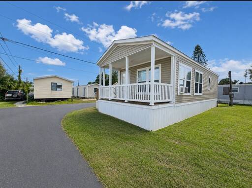 mobile home thumb