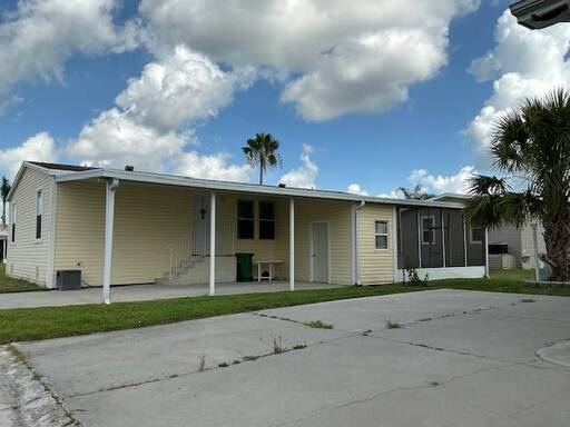 mobile home thumb