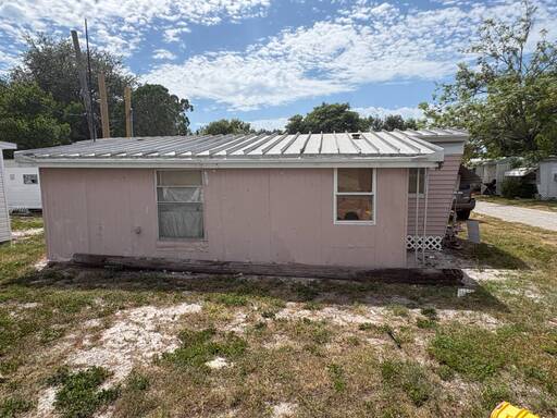 mobile home thumb