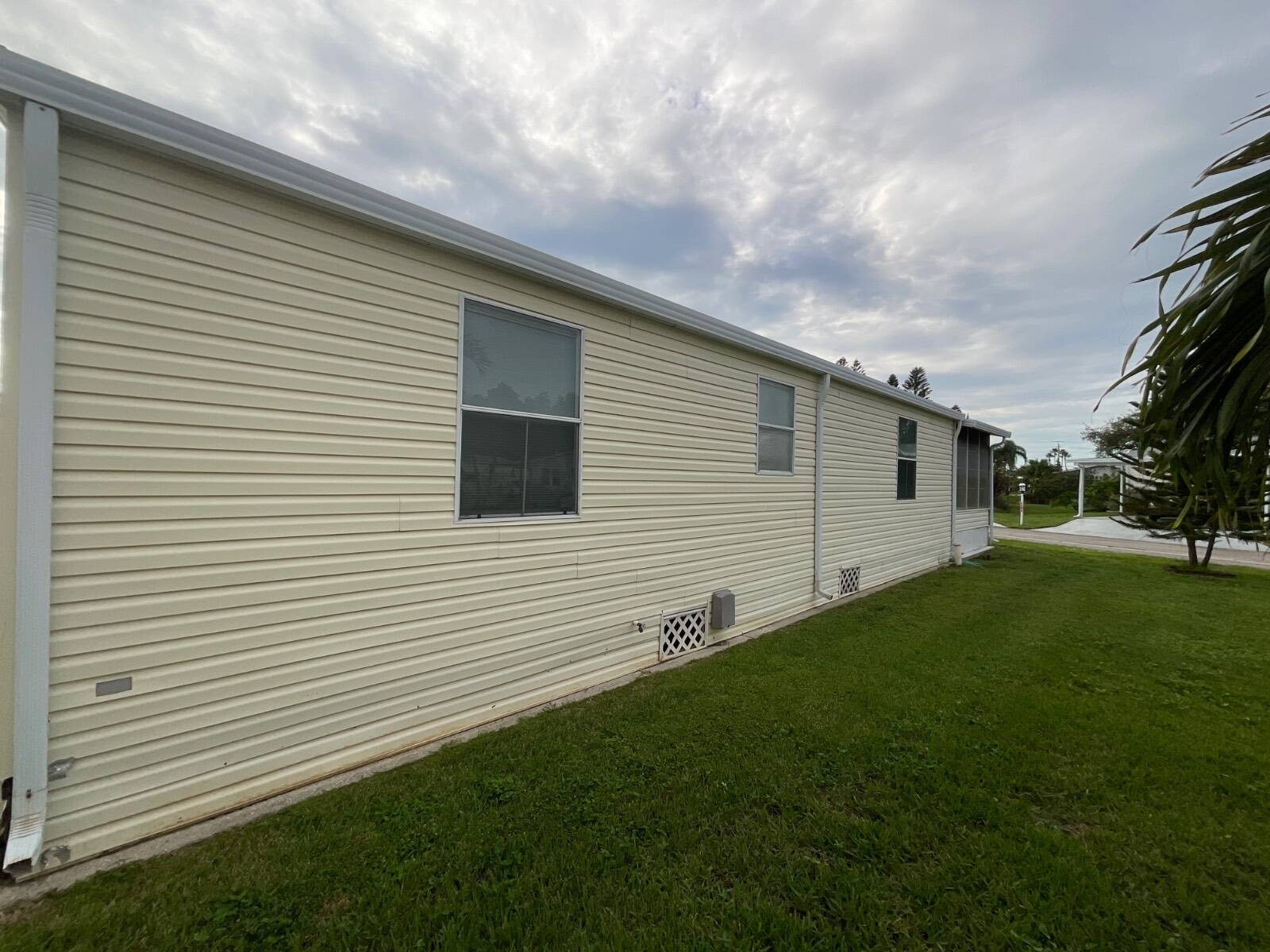 Parrish, FL