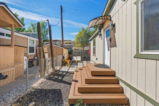 mobile home thumb