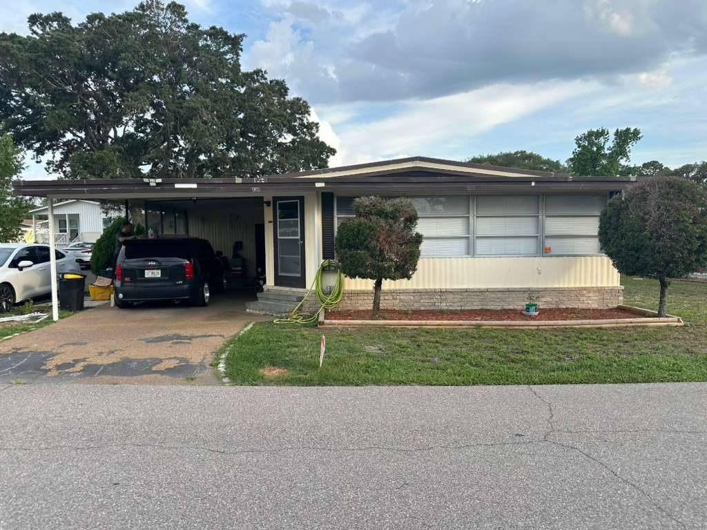 Leesburg, FL