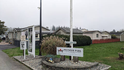 mobile home thumb