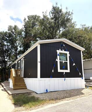 mobile home thumb