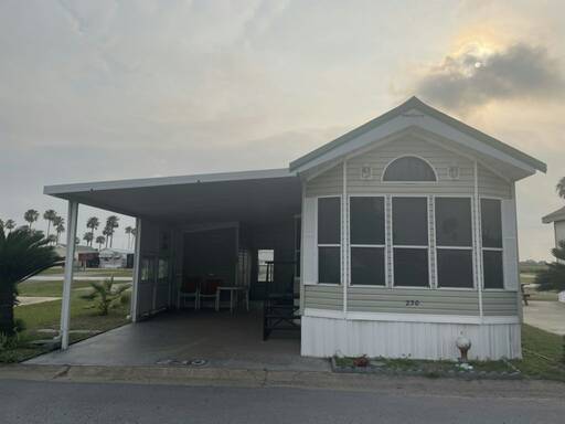 mobile home thumb