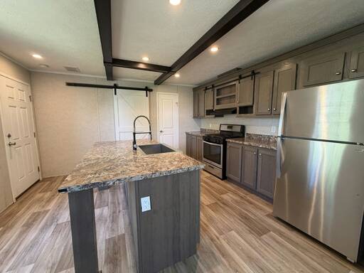 mobile home thumb