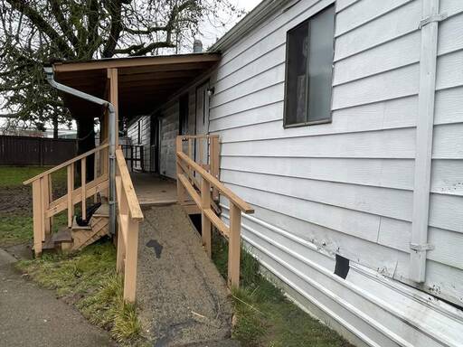 mobile home thumb