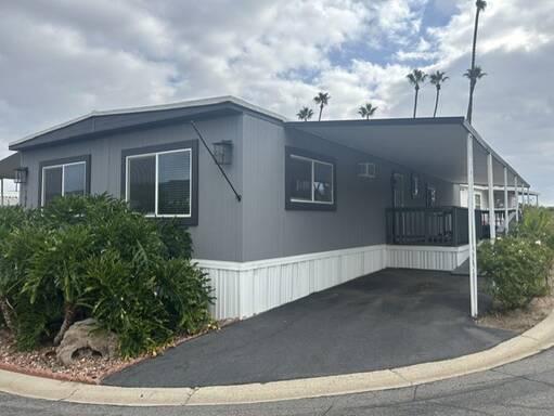 mobile home thumb