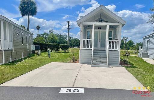 mobile home thumb