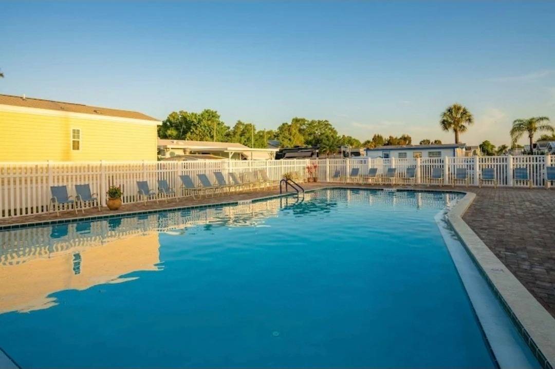 Largo, FL