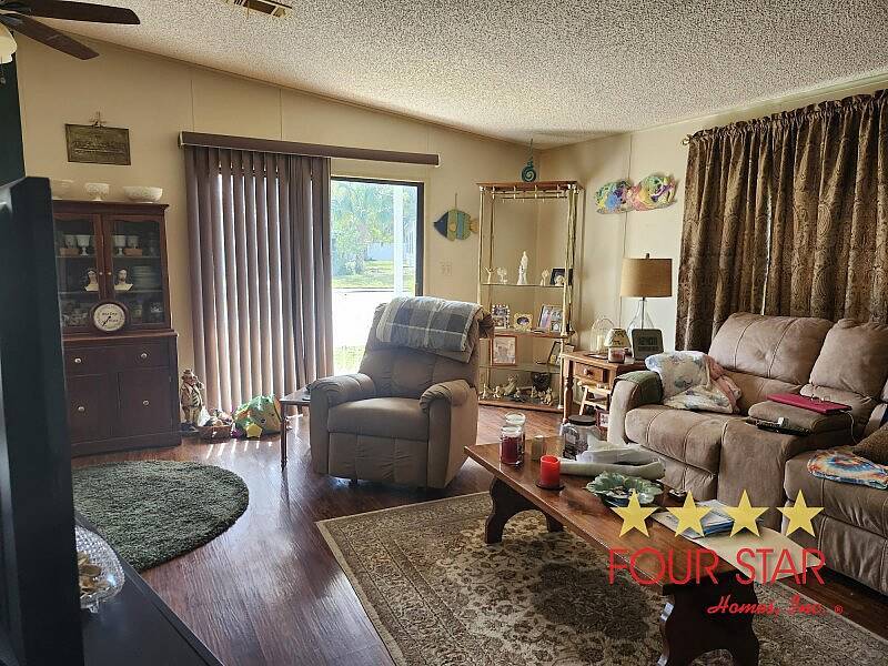 For Sale 1344 Calle Bonita Dr, Port Orange, FL 32129 Double Wide