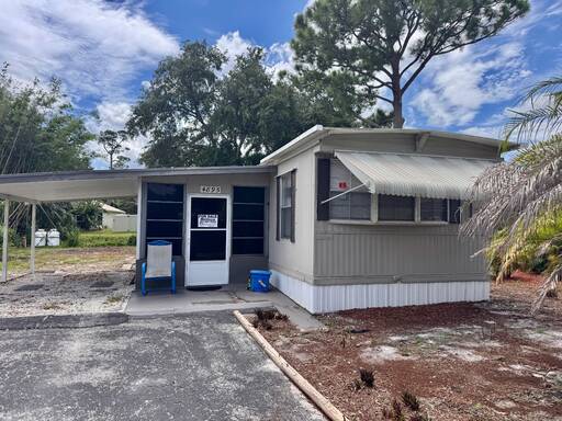 mobile home thumb