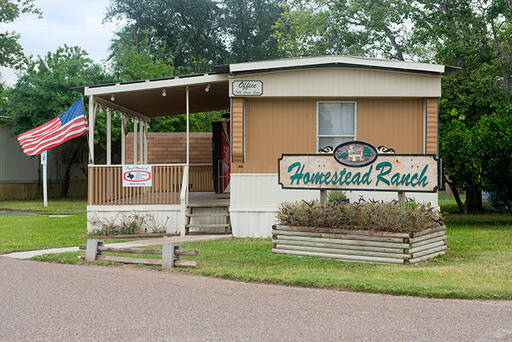 mobile home thumb