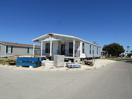 mobile home thumb