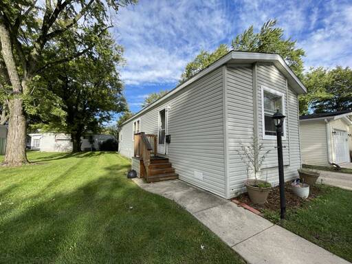 mobile home thumb