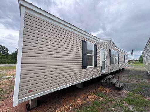 mobile home thumb