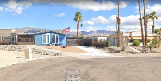 mobile home thumb