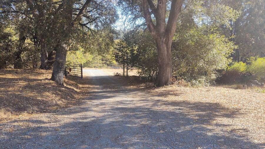 Colfax RV and Mobile Home Spaces | 155 Whitcomb Ave, Colfax, CA 95713 ...