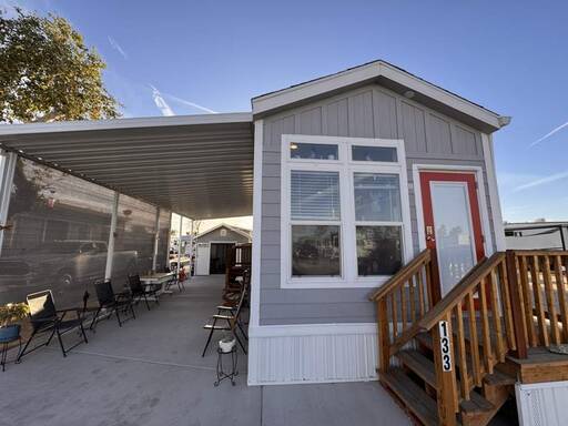 mobile home thumb