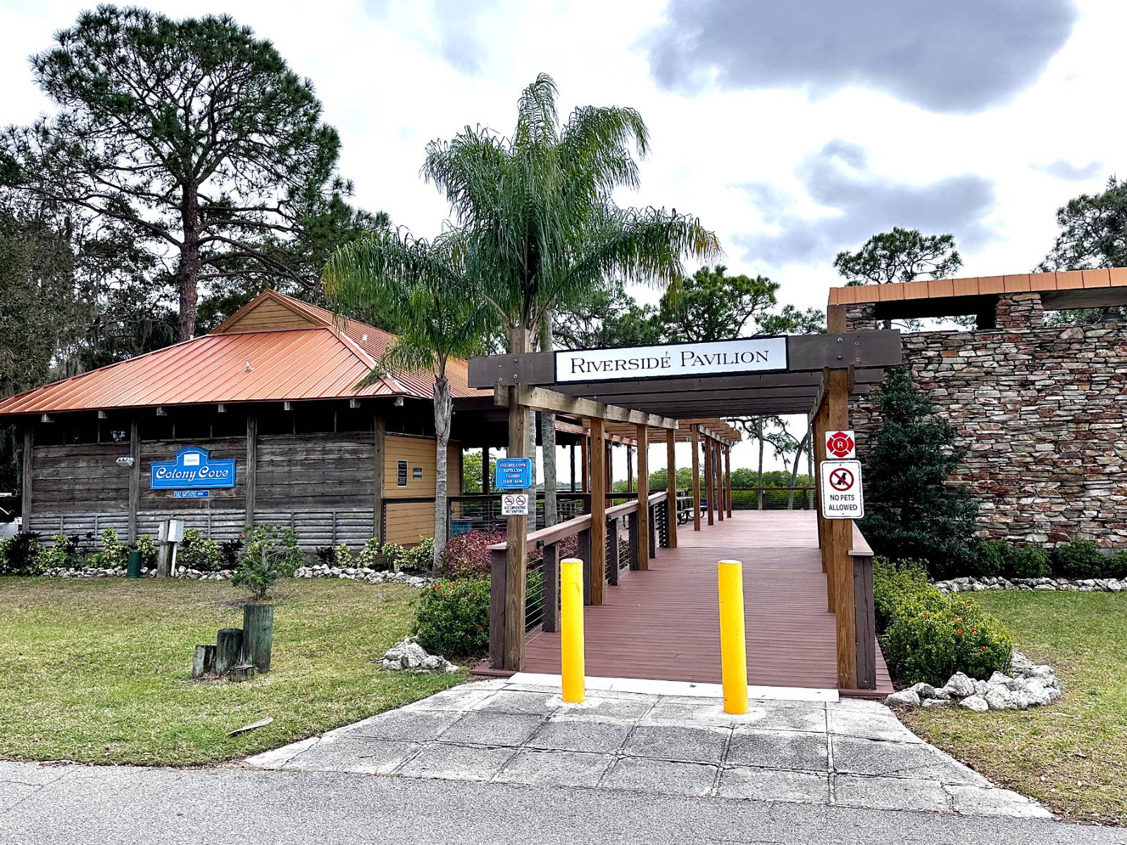 Ellenton, FL
