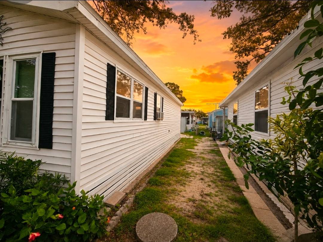 Largo, FL