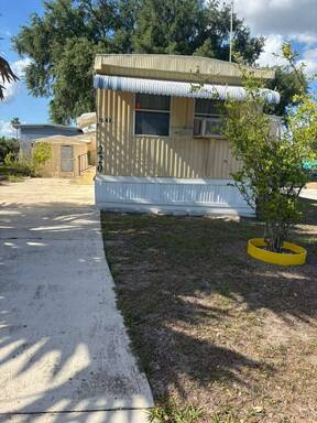mobile home thumb