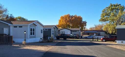 mobile home thumb