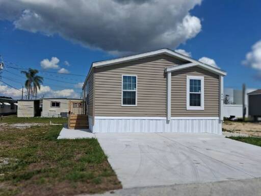 mobile home thumb