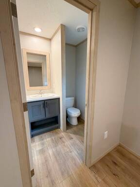 mobile home thumb