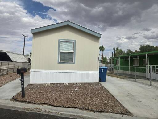 mobile home thumb