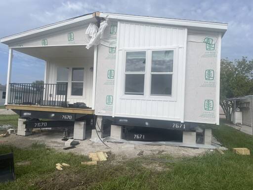 mobile home thumb