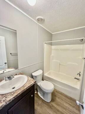 mobile home thumb