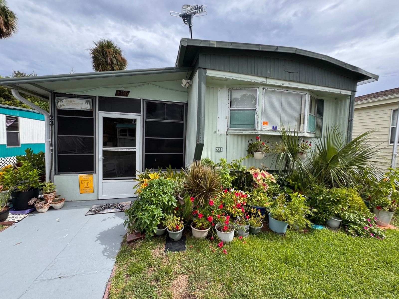TITUSVILLE, FL