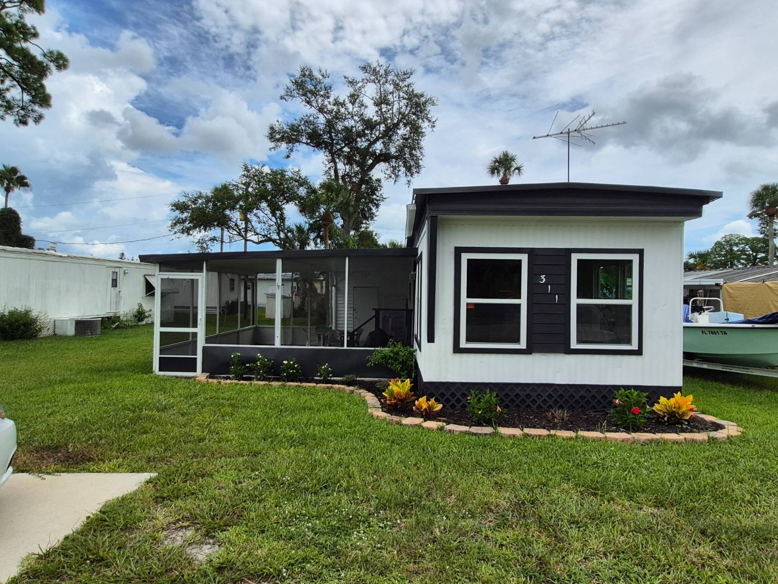 Edgewater, FL