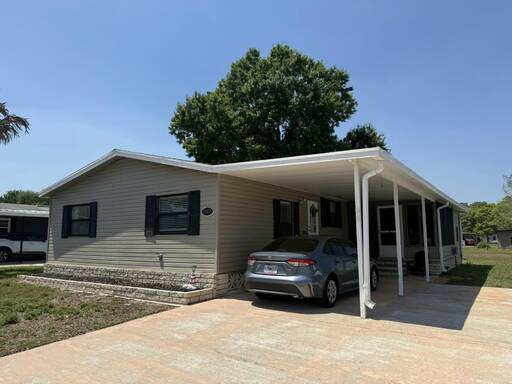 mobile home thumb