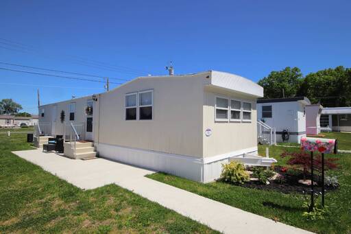 mobile home thumb