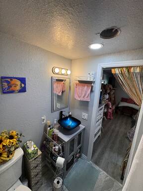 mobile home thumb