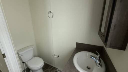 mobile home thumb