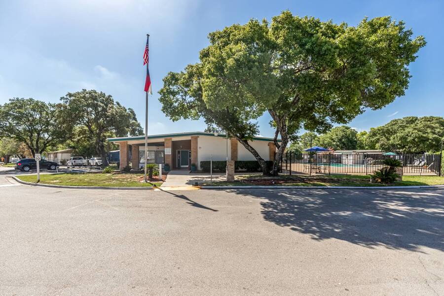 For Rent 4801 Goldfield, Lot 158, San Antonio, TX 78218 Single Wide