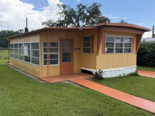 mobile home thumb